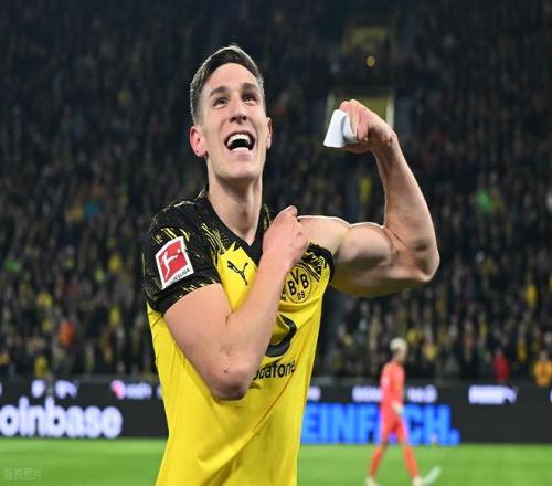 斯图加特不,敌勒沃库森,德甲赛场上,米博体育平台,米博体育官方网站,米博体育登录入口,米博体育app下载