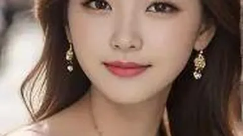 杨幂刘诗诗台上互逗：你为何要“抢”我的台词？